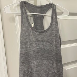 Lululemon 🍋 Swiftly Tech tank